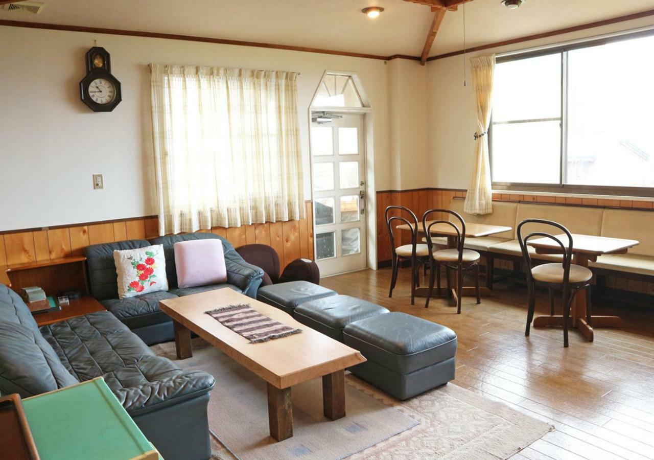 Azumino Pension Wing Eksteriør billede